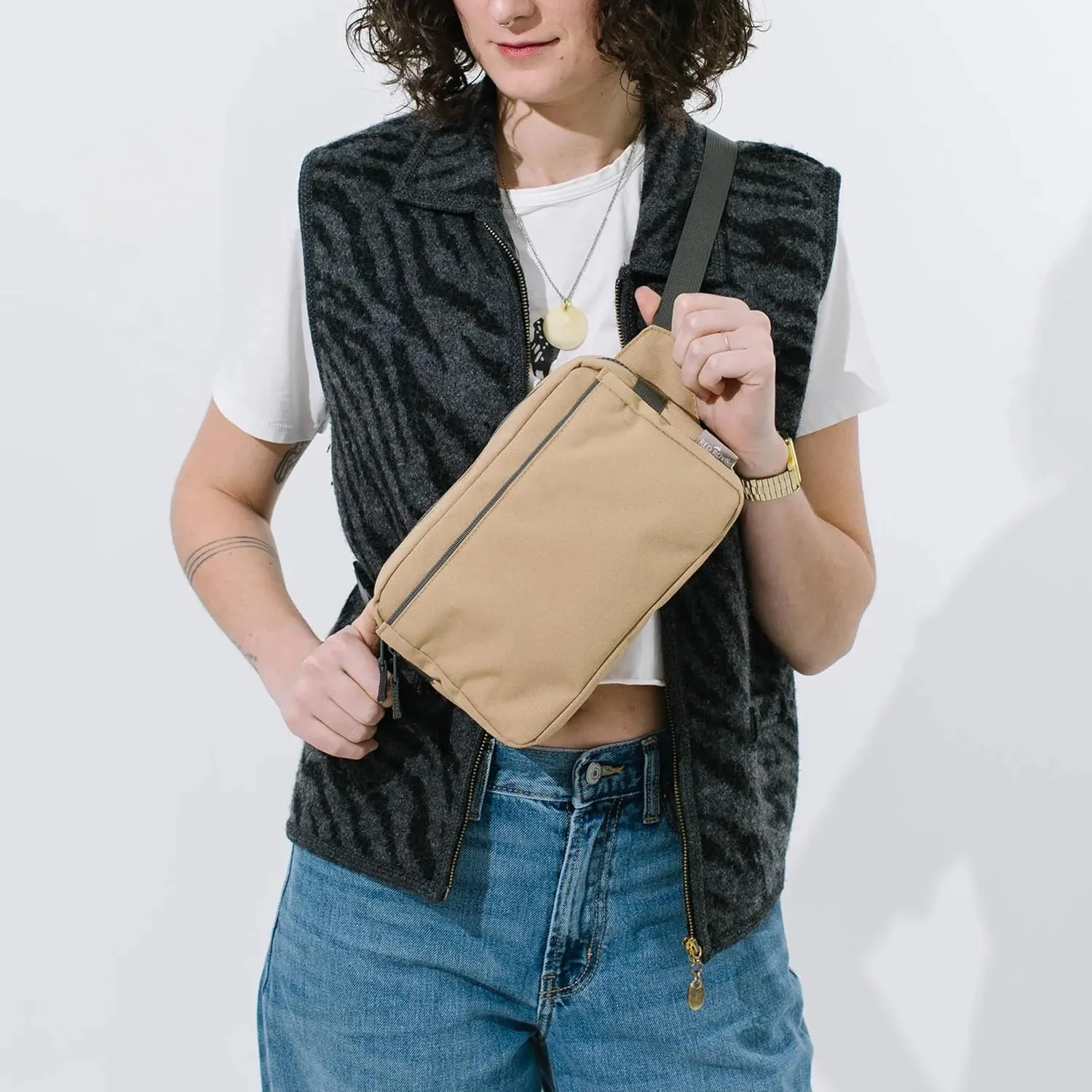 Red Rovr Everyday Joey Belt Bag | Organization & Zipper pockets |Adjustable Strap for All Ages (Toffee)
