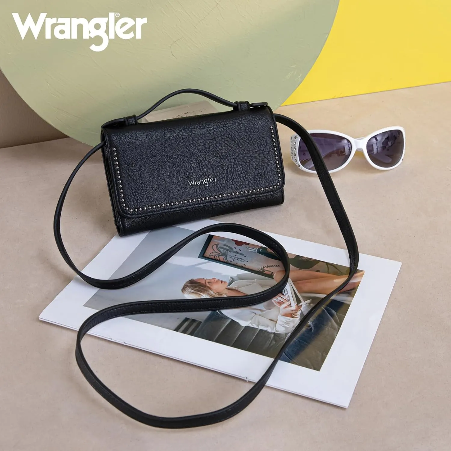 Wrangler Wallets Women Trifold Rfid Wallet for Ladies Girls Black Small Crossbody Wallet With Top Handle and Detachable Strap
